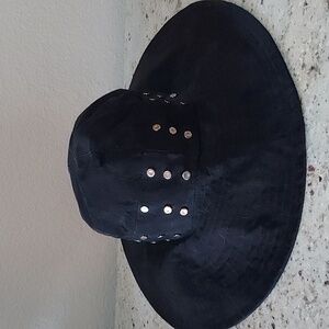Hammered Metal Rivent Embellishments-Bucket Hat. Size 16- Black